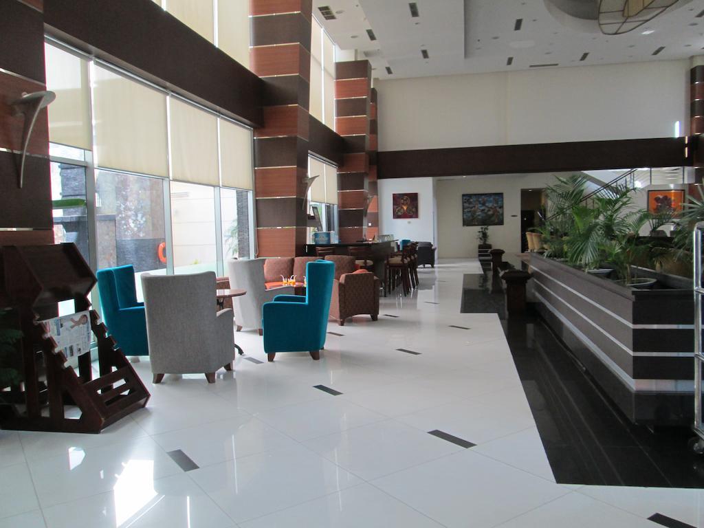 A' Bahtera Residence Klandasan Kecil Exterior foto